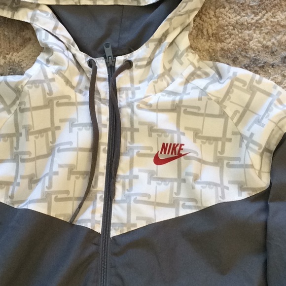 Nike Athletic Jacket - Picture 2 of 4